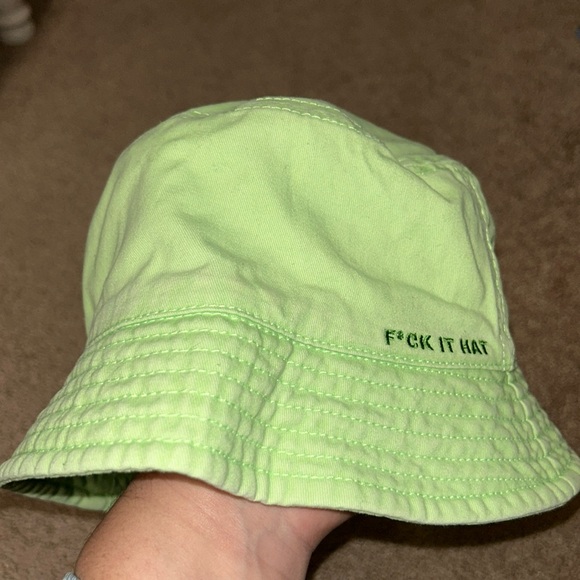 NWOT Reversible Dew Edit F*ck It Bucket Hat - Picture 2 of 2